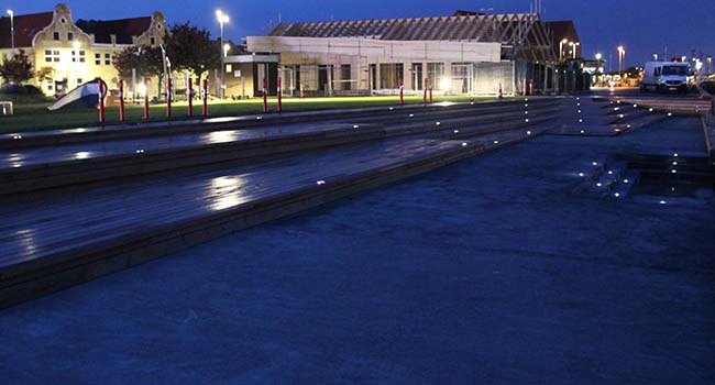 solar road studs